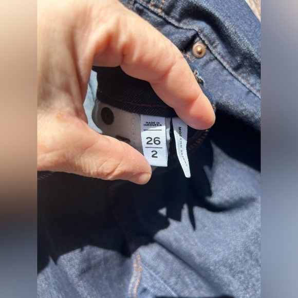 LOFT Jeans Size 2 - Picture 4 of 8